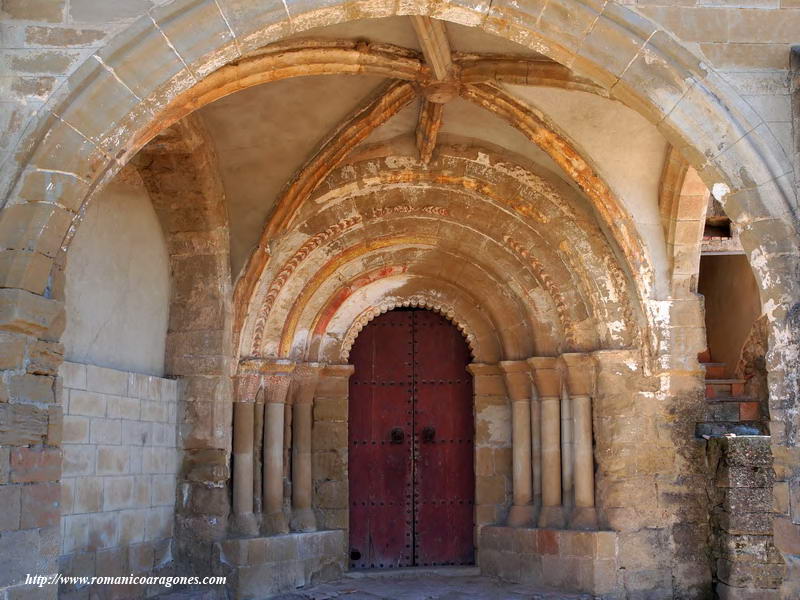 PORTADA NORTE DE ACCESO AL CLAUSTRO